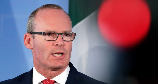 Coveney: Irlanda nu a fost tratată bine până acum în cadrul discuțiilor privind Brexitul