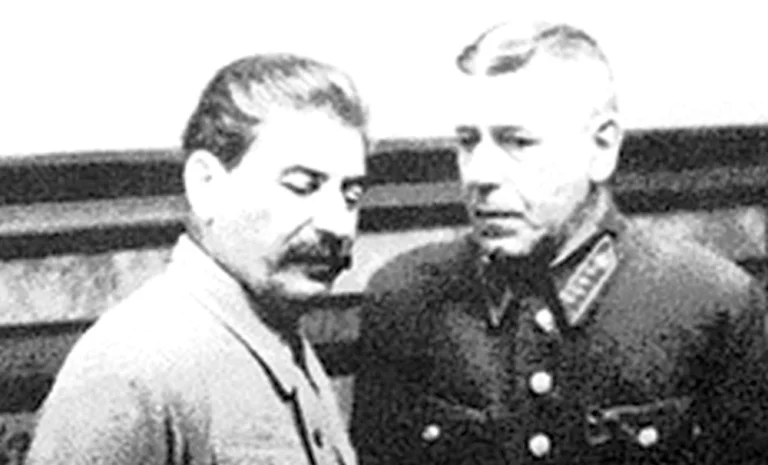 Stalin: „Oamenii nu-și amintesc decât de cei care i-au trimis pe alții la moarte”