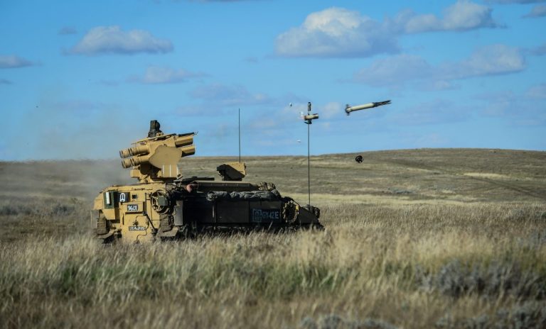 Ucrainenii au dobotât primul elicopter rus cu rachete britanice deasupra regiunii Luhansk