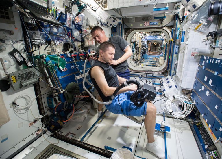 Următorul echipaj care va decola spre ISS a ajuns la Cosmodromul Baikonur