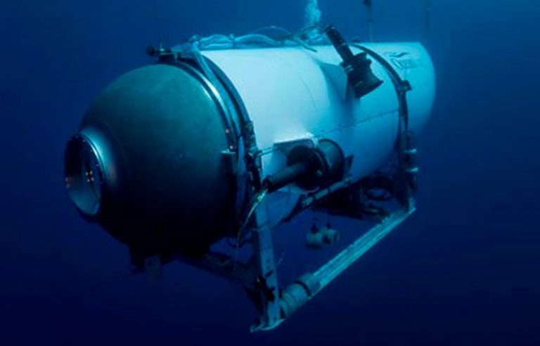 Submersibilul Titan mai are 40 de ore de oxigen