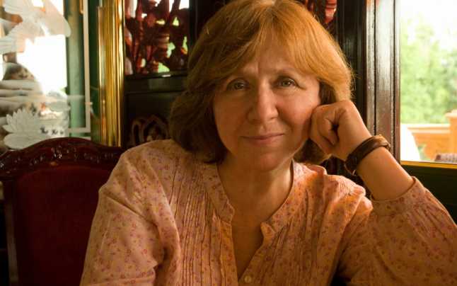 Scriitoarea Svetlana Aleksievici a plecat din Belarus pentru a urma un tratament medical în Germania