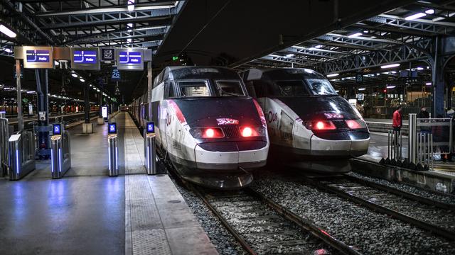 Un bărbat a fost arestat după ce ameninţase că aruncă în aer un tren TGV