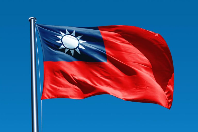 Doi foşti oficiali taiwanezi, plasaţi în detenţie pentru spionaj în folosul Beijingului