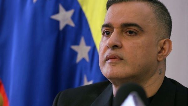 Procurorul general al Venezuelei anchetează conducerea PDVSA numită de opoziţie