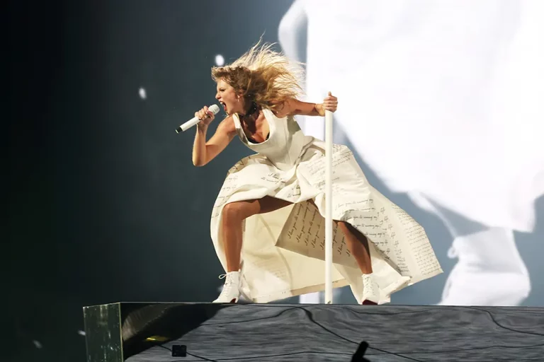 Turneul lui Taylor Swift în Europa este mai valoros decât Olimpiada