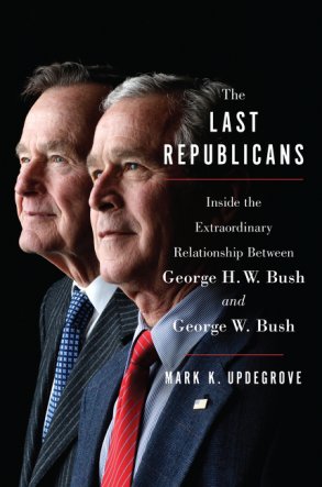 George H. W. Bush îl numeşte ‘fanfaron’ pe Trump şi confirmă că a votat cu Hillary Clinton (carte)