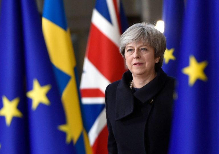 Theresa May promite că va încerca obţinerea unor concesii la Bruxelles în dosarul Brexitului