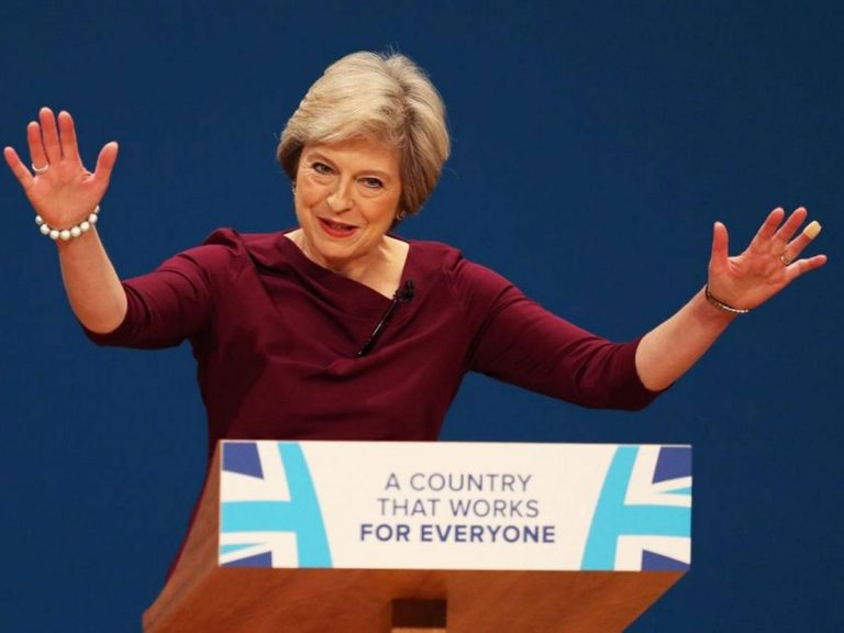 Lanț de ghinioane pentru premierul Theresa May la congresul Partidului Conservator