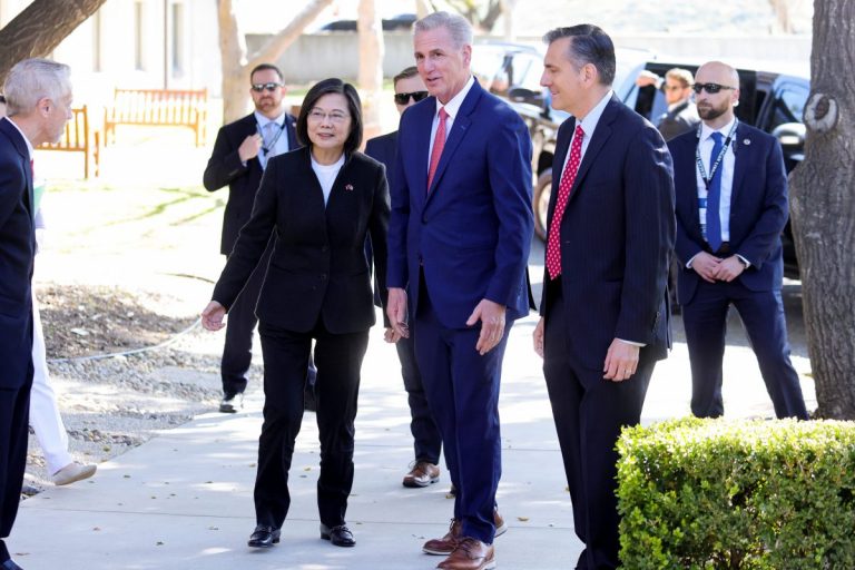 Liderul republican Kevin McCarthy s-a întâlnit cu preşedinta taiwaneză Tsai Ing-wen în California