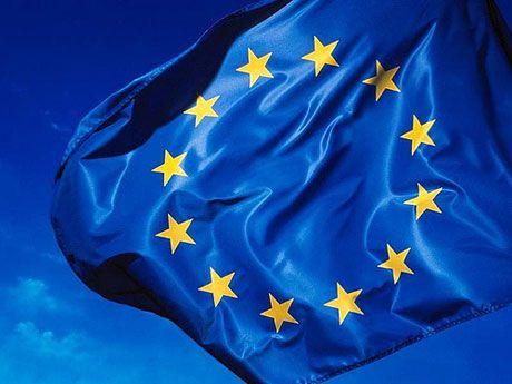 Uniunea Europeană se pregăteşte pentru un război comercial trasatlantic care ar provoca pierderi tuturor(Bloomberg)
