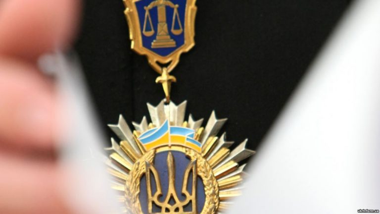Preşedintele Poroşenko promite înfiinţarea unei instanţe judiciare anticorupţie