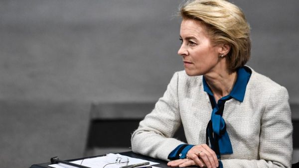 Ursula von der Leyen, criticată pentru participarea sa la un clip electoral al conservatorilor croaţi