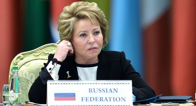 Preşedinta Senatului rus se opune ‘vânătorii de vrăjitoare’ împotriva criticilor ‘operaţiunii militare speciale’ din Ucraina