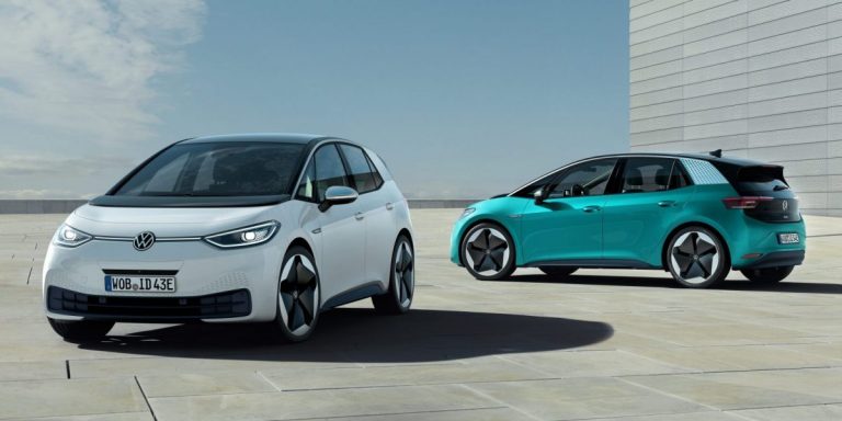 Volkswagen va investi 60 de miliarde de euro în maşina viitorului până în 2024