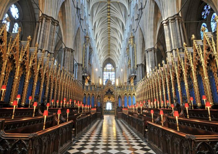 Vizitatorii de la Westminster Abbey vor fi rugați să se descalțe