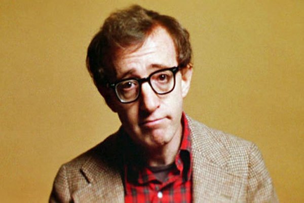 Woody Allen NEAGĂ acuzaţiile de abuz sexual