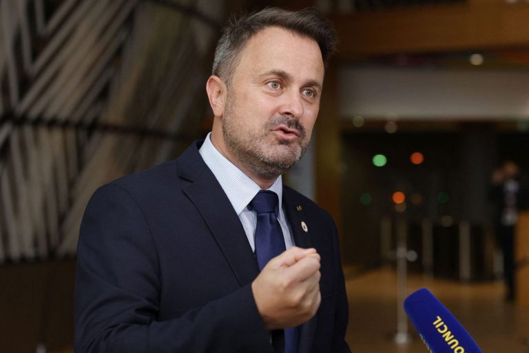 Xavier Bettel: Va fi greu de determinat Ungaria să susţină un nou ajutor financiar pentru Ucraina la viitorul summit al UE