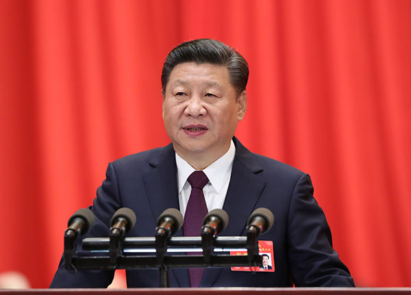 Xi devine cel mai puternic lider după Mao;’gândirea’ sa, înscrisă în statutul Partidului Comunist chinez