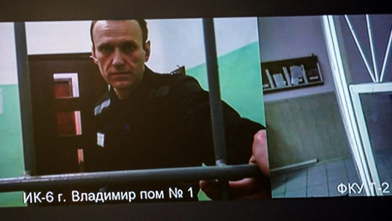 Navalnâi este de negăsit deja a treia săptămână. Dispariția acestuia ar face parte din planurile lui Putin pentru alegeri