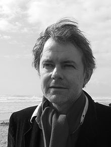 Premiul Medicis 2017 : Scriitorul Yannick Haenel a câştigat premiul cu volumul “Tiens ferme ta couronne”