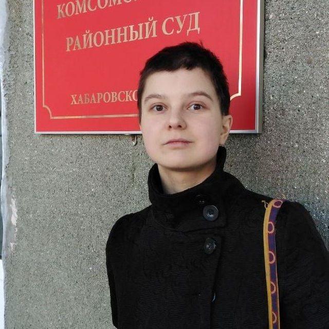 Militanta feministă şi LGBT rusă Iulia Ţvetkova, acuzată de ‘pornografie’, a fost achitată