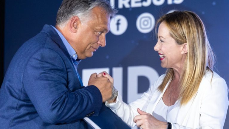 Orban, convins cu vin franțuzesc și șarmul Giorgiei Meloni să accepte ajutorul pentru Ucraina
