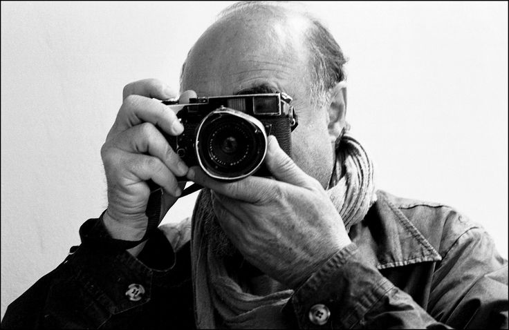 Fotograful iranian Abbas, colaborator al agenţiei Magnum, a murit la Paris la vârsta de 74 de ani