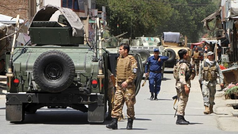 Afganistan: Forţele guvernamentale resping un asalt al talibanilor la Kunduz