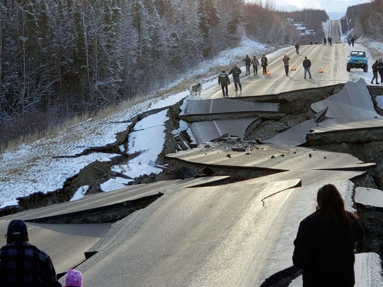 Cutremur în Alaska: Președintele Trump a aprobat starea de urgenţă