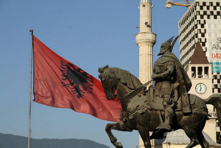 Albania expulzează un diplomat rus pentru nerespectarea măsurilor anti-COVID-19