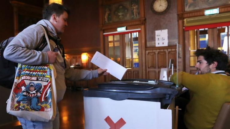 Rezultat suprinzător în Olanda – Partidul Laburist câştigă alegerile europarlamentare (exit-poll)