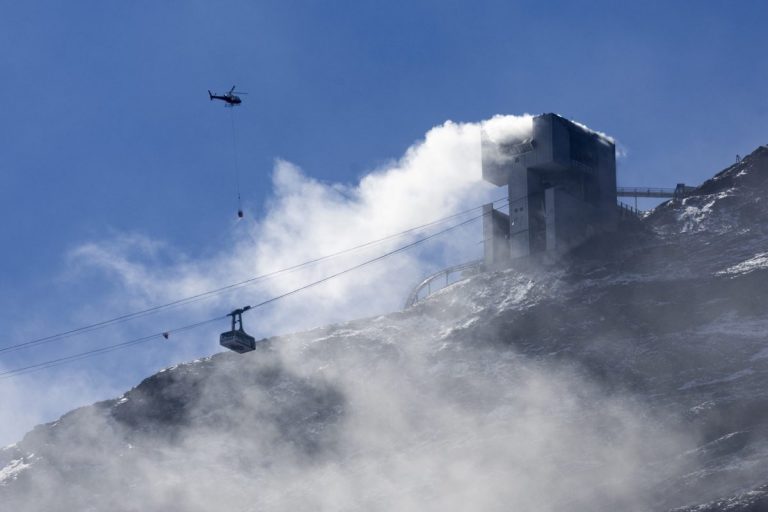 Cinci cadavre găsite după ce șase schiori au dispărut lângă Matterhorn în Alpii elvețieni