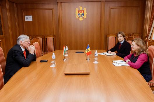 Întrevederea secretarului de stat Carolina Perebinos cu ambasadorul Ungariei, Sándor Szabó