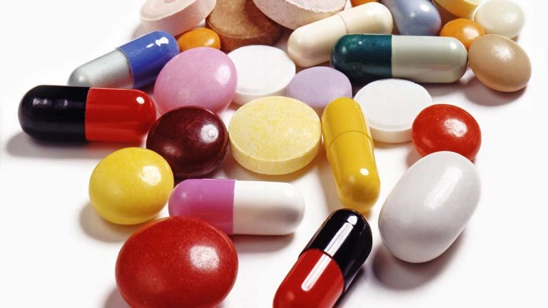 OMS cere acţiuni ‘imediate’ împotriva medicamentelor contaminate