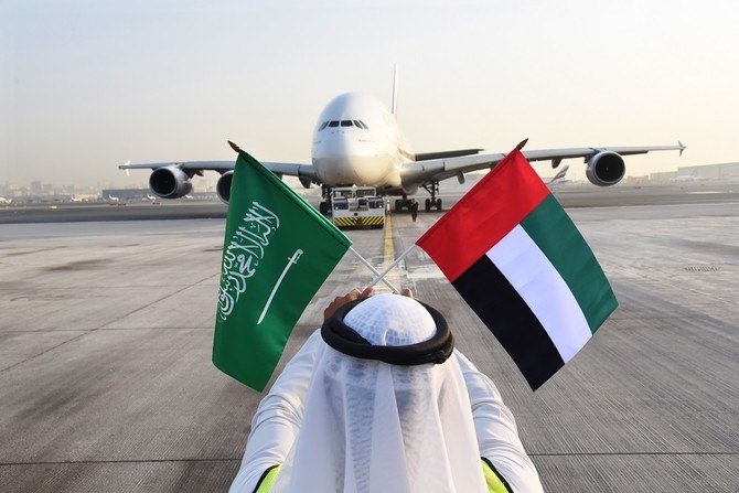 Discuţii privind cooperarea militară între Emiratele Arabe Unite şi Arabia Saudită