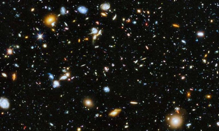 NASA a marcat a 30-a aniversare a telescopului spaţial Hubble printr-o imagine spectaculoasă