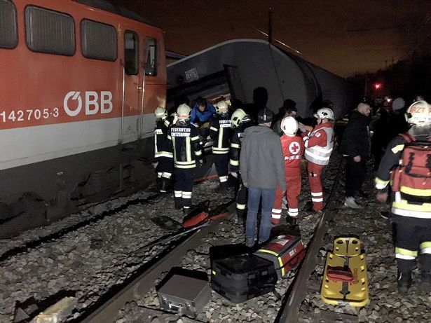Bilanț oficial al accidentului feroviar din Austria : opt persoane rănite ,dintre care patru în stare gravă