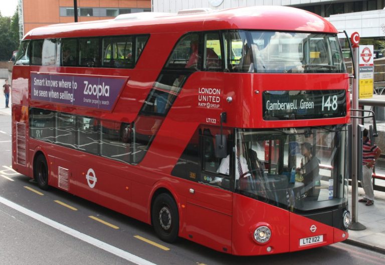 Autobuzele londoneze vor circula pe baza unui biocarburant special obținut pe baza reciclării zațului de cafea