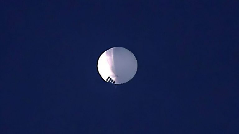 Operaţiunile de căutare a fragmentelor balonului chinez doborât pe coasta americană s-au încheiat (Pentagon)
