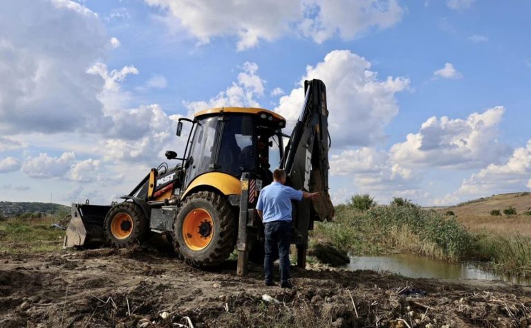 Patru baraje construite ilegal pe râul Botna au fost demolate. Ministrul Mediului: Nu vom admite abuzuri și agravarea situației