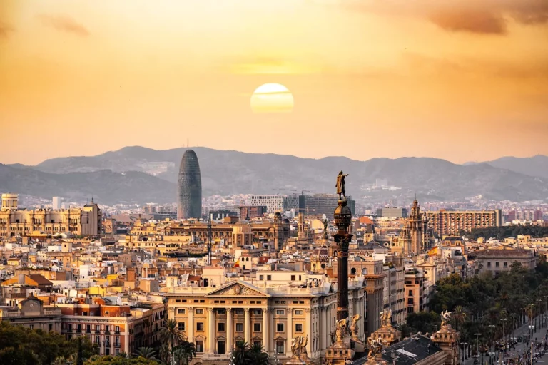 Barcelona va majora taxa turistică la 4 euro pe noapte