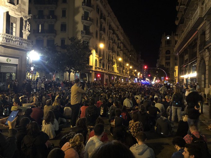 Mobilizare la Barcelona împotriva independenţei Cataloniei – VIDEO