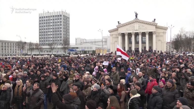Manifestații la Minsk împotriva unui proiect de integrare cu Moscova