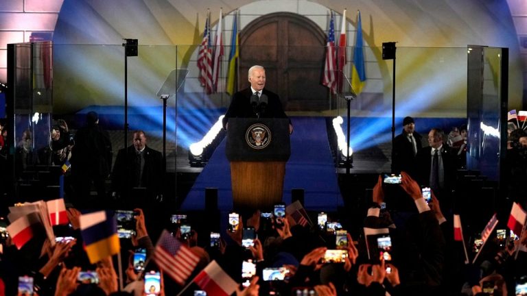 Biden: La un an de la începerea invaziei ruse în Ucraina ‘Kievul rămâne puternic’