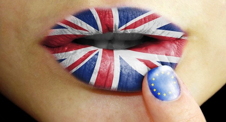 Marea Britanie : Guvernul a încercat să minimalizeze un raport pesimist privind situaţia economică după Brexit