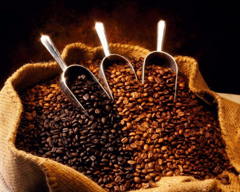 Cotaţia cafelei robusta a atins un nivel record din cauza fenomenului meteorologic El Nino