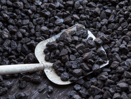 Polonia va majora importurile de cărbune şi va introduce noi tipuri de subvenţii