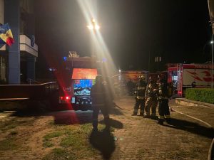 FOTO// Incendiu la Casa Radio din Chișinău. S-au aprins serverele 8 casa radio 8