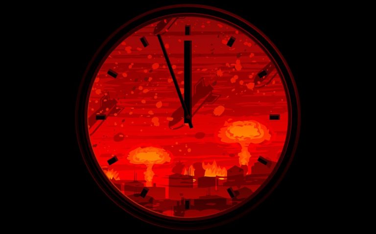 Ceasul apocalipsei indică doar două minute până la miezul nopţii, datorită riscului nuclear